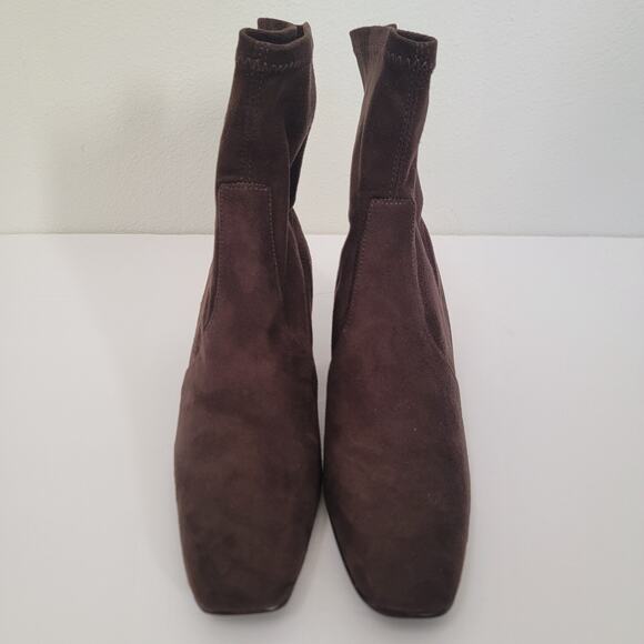 Donald J. Pliner Brown Faux Suede Sock Boot Sz 7.5 Kitten Heel Sophia Minimalist - Picture 5 of 15